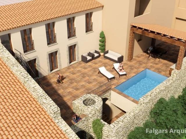 Villa en venta en Bellcaire D'empordà