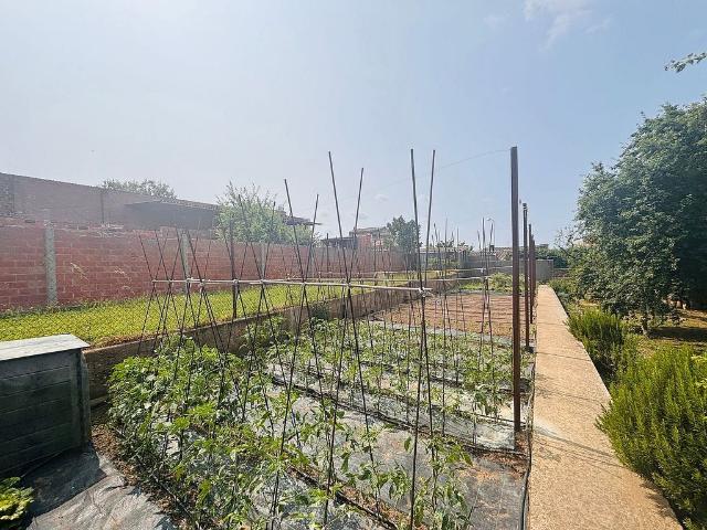 Villa en venta en Cassà De La Selva