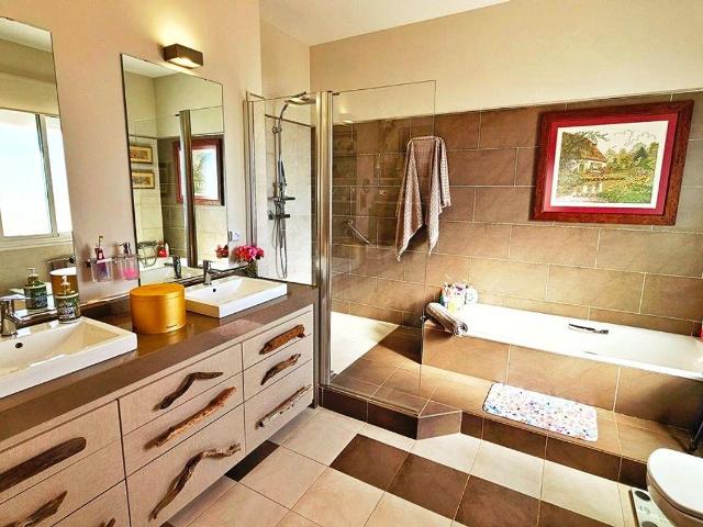 Chalet en venta en Sierra de Huelva, Andalucía