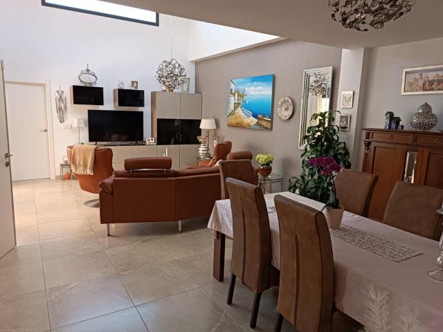 Villa en venta en Daya Nueva