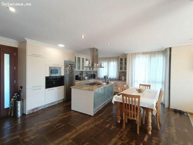 Casa en venta en Gondomar, Vigo