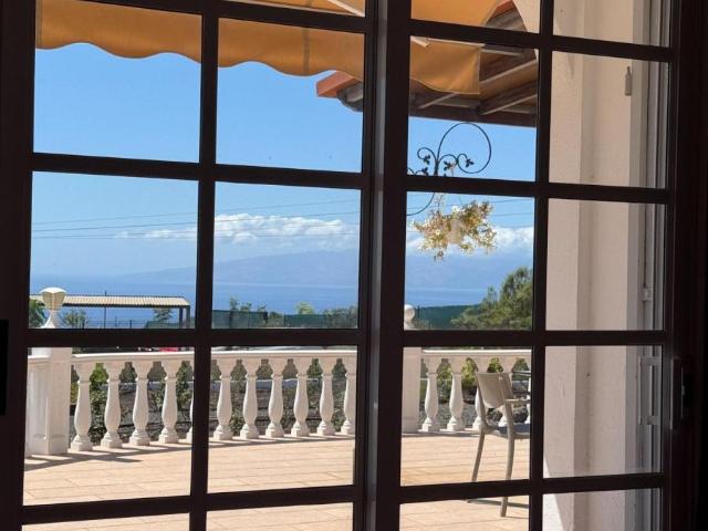 Chalet en venta en Guía de Isora, Canarias