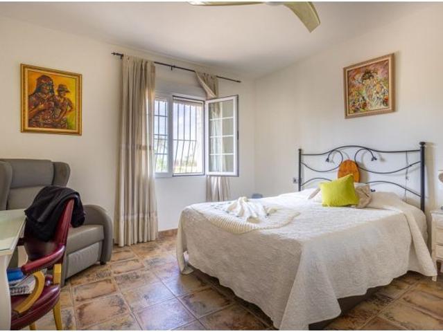 Casa en venta en l'Alt Vinalopó / El Alto Vinalopó, Valencia