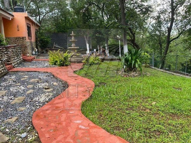 Casa en venta en Allende, Nuevo León