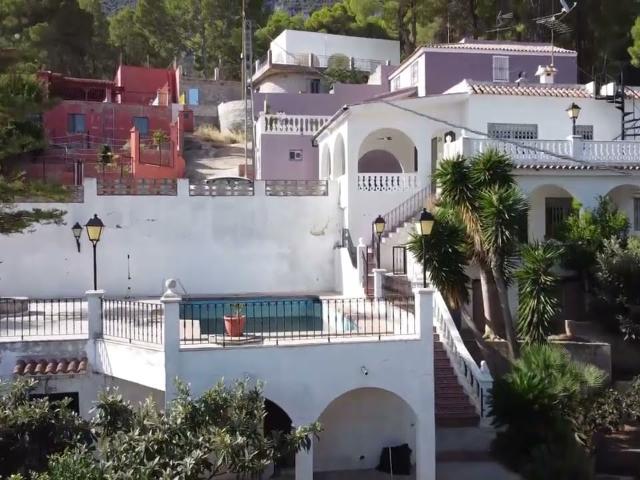 Villa en venta en Llaurí