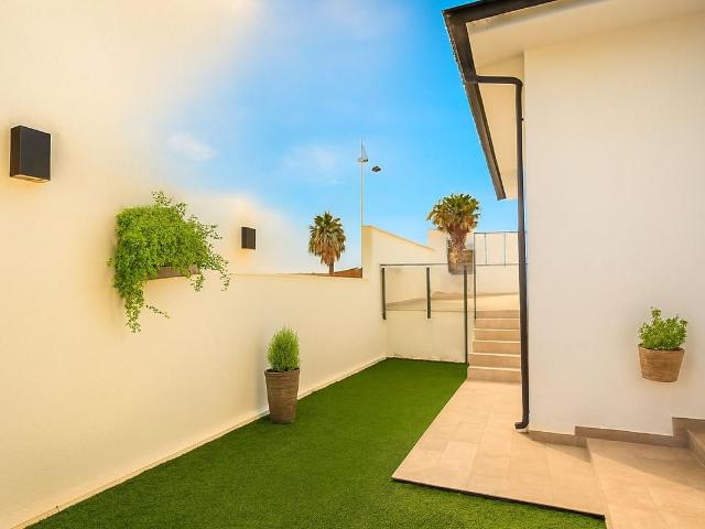 Chalet en venta en Castillo de la Duquesa, Costa del Sol Occidental