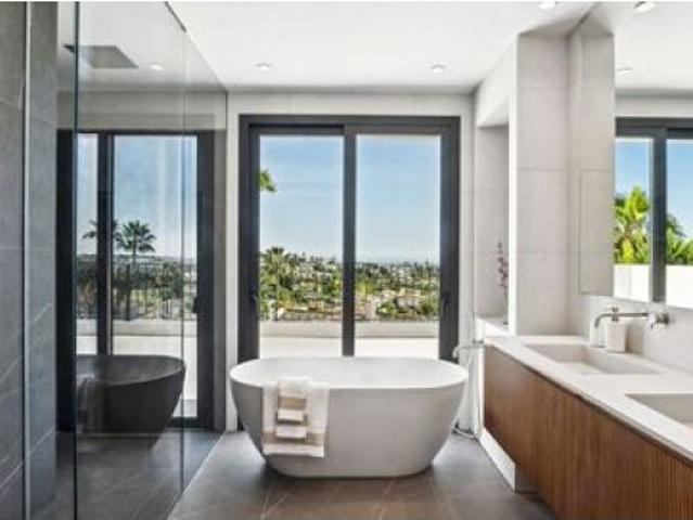 Casa en venta en Nueva Andalucía, Costa del Sol Occidental