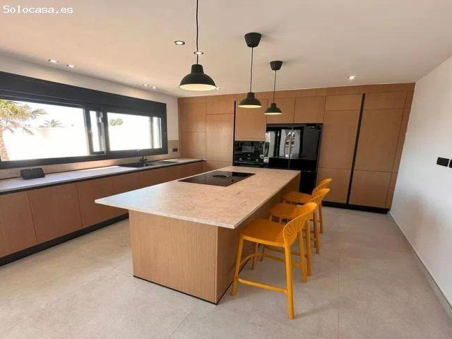 Casa en venta en Los Olivos II, Mijas
