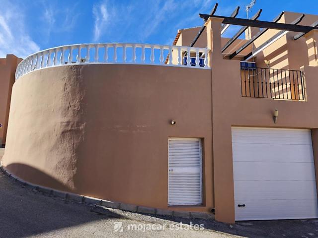 Chalet en venta en Ventanicas-El Cantal, Mojácar