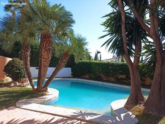 Casa en venta en Moraira, la Marina Alta