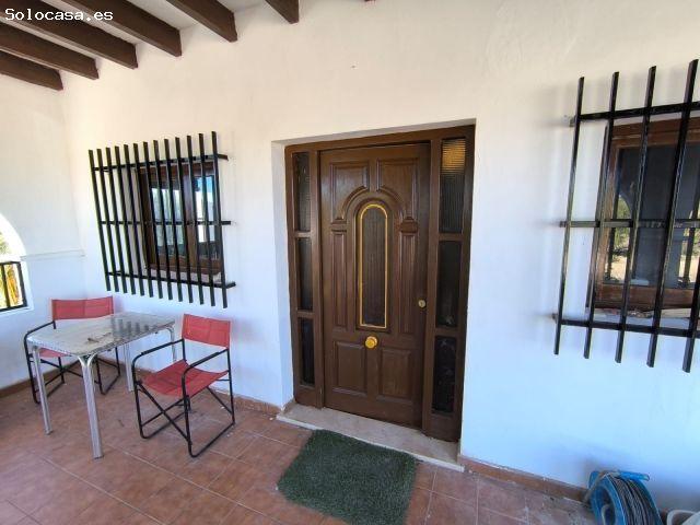 Casa en venta en La Cruz, el Vinalopó Mitjà / El Vinalopó Medio