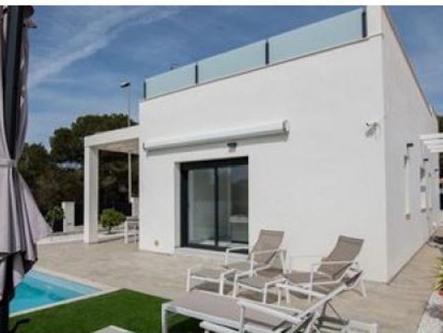 Casa en venta en Pinar de Campoverde, el Baix Segura / La Vega Baja
