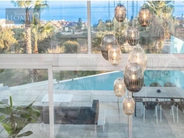Casa en venta en La Capellanía, Benalmádena