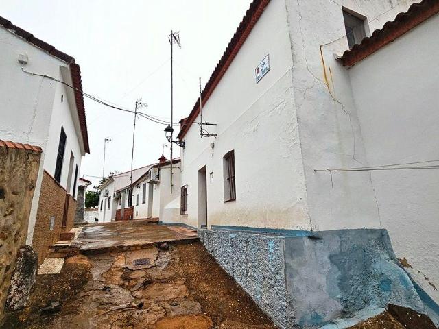 Villa en venta en Zalamea La Real, Las Delgadas