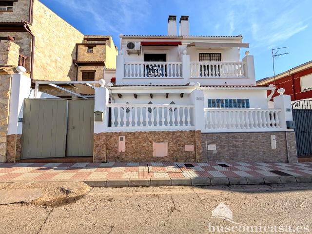 Chalet en venta en Guarromán, Andalucía