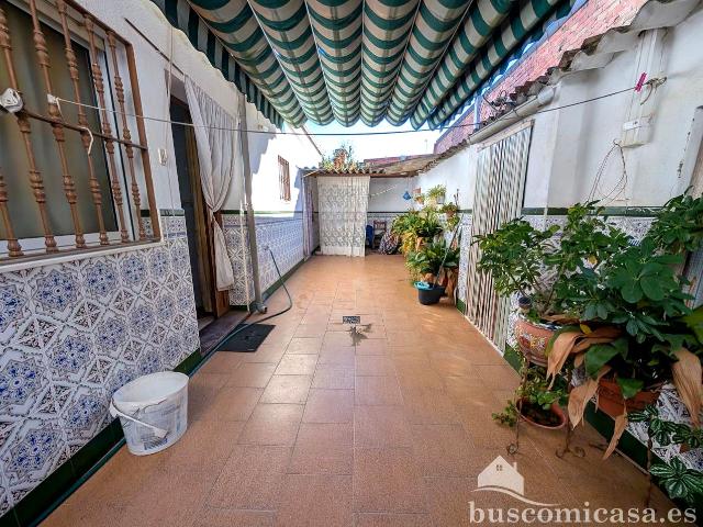 Chalet en venta en Linares, Andalucía