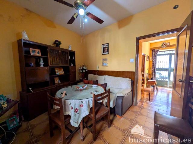 Chalet en venta en Linares, Andalucía