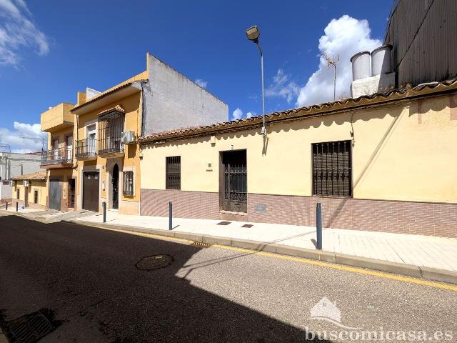 Chalet en venta en Linares, Andalucía