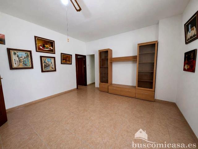 Chalet en venta en Linares, Andalucía