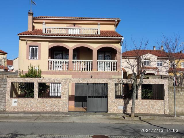 Chalet en venta en Malpartida De Plasencia, Extremadura