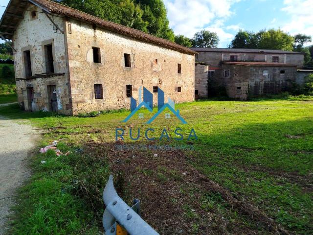 Chalet en venta en Villafufre, Cantabria
