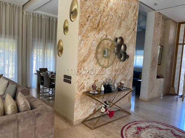 Villa vente à Bouskoura, Gharb-Chrarda-Beni Hssen