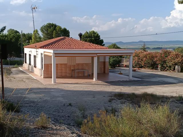Casa en venta en Yecla