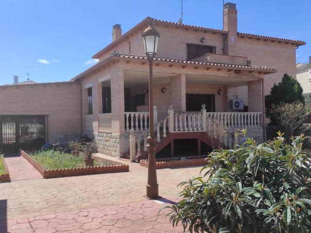Casa en venta en Yeles, Pradillos