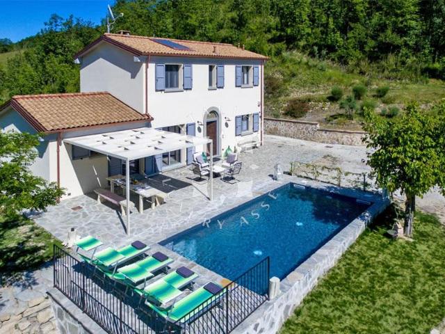 Casa in vendita a Unione dei comuni Valle del Savio, Mercato Saraceno