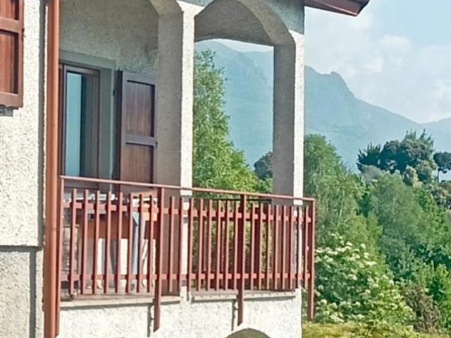 Villa Indipendente in vendita a Solto Collina, Lombardia