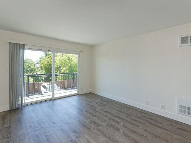 Apartment for rent in San Leandro, California
