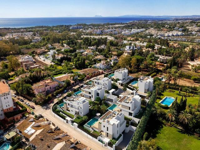 Casa en venta en Nueva Andalucía, Costa del Sol Occidental