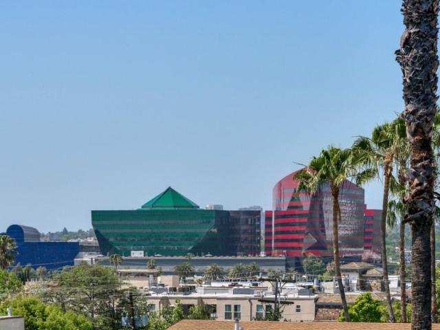 Apartment for rent in West Hollywood, California