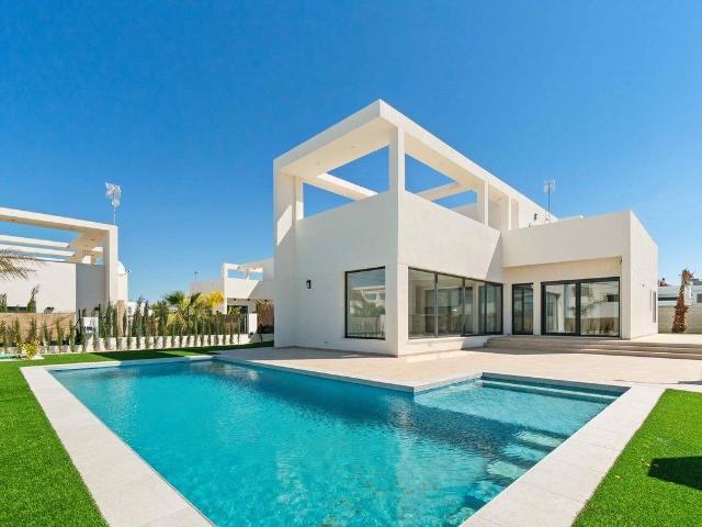 Casa en venta en Benijófar, Valencia
