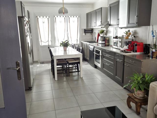 Villa vente à Béziers, Vias