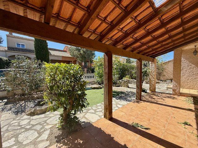 Maison vente à Marseille, Carnoux-en-provence