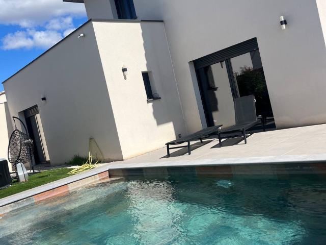 Villa vente à Nîmes, Bellegarde
