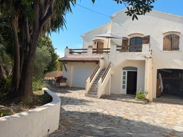 Maison vente à Bastia, Borgo
