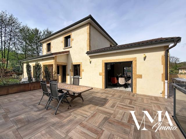 Villa vente à Villefranche-sur-Saône, Rhône
