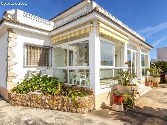 Casa en alquiler en Centro, Alicante