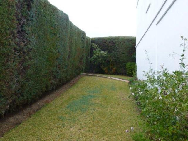 Casa en alquiler en Nueva Andalucía, Costa del Sol Occidental