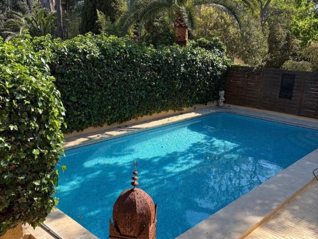 Casa en alquiler en la Marina Baixa, Valencia