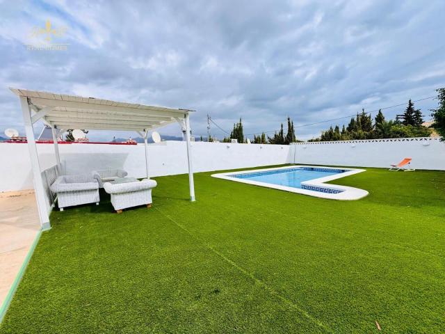Casa en alquiler en la Marina Baixa, Valencia