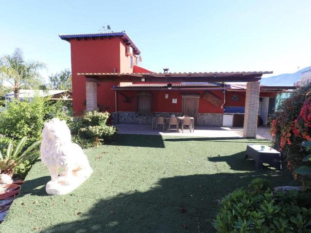 Casa en alquiler en Barrio de San Antón, Alhaurín el Grande