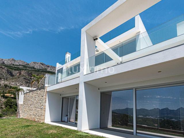 Casa en alquiler en la Marina Baixa, Valencia