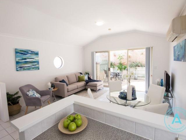 Villa for rent in Bicton, Western Australia