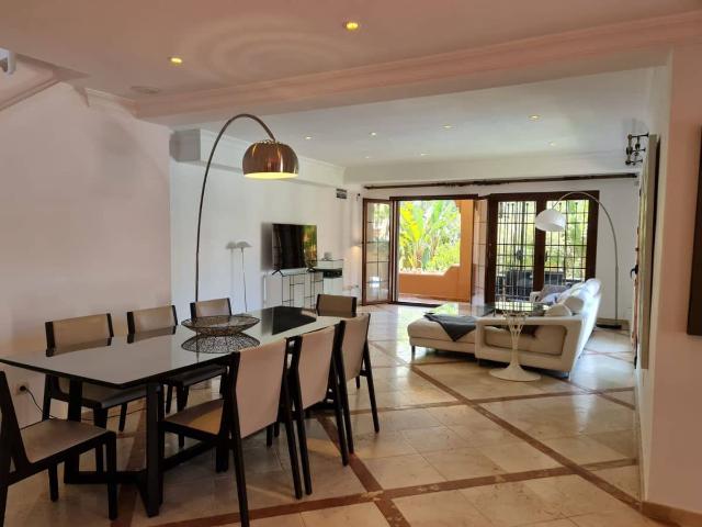 Casa en alquiler en Bel-Air, Costa del Sol Occidental