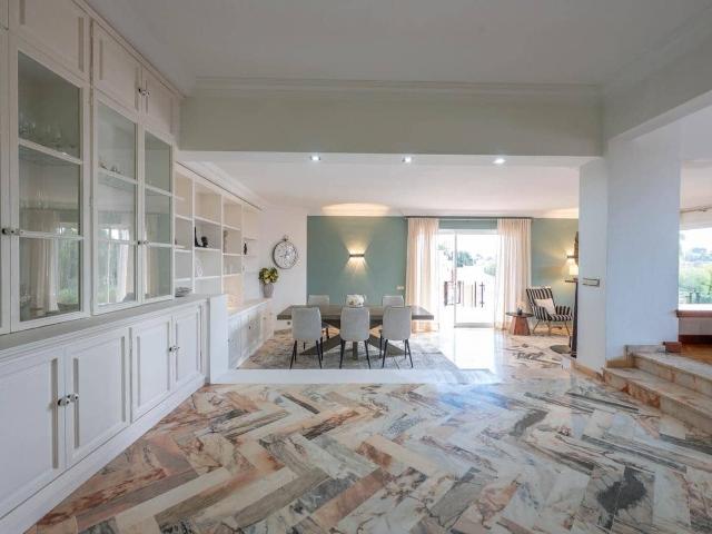 Casa en alquiler en La Alquería-El Paraíso, Costa del Sol Occidental