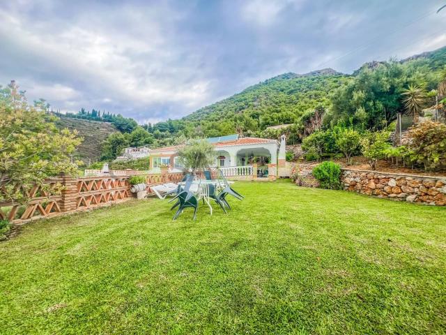 Casa en alquiler en La Axarquía, Andalucía