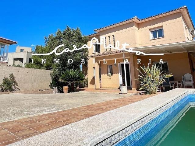 Casa en alquiler en la Marina Baixa, Valencia